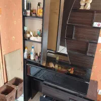 تخت و کمد و میز آرایش و تشک