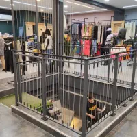 کارگر|خدمات پیشه و مهارت|برخوار, |دیوار