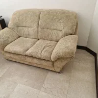 یک ست مبل راحتی ۴ نفره
