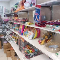 فروش قفسه طبقه و دکور مغازه نصف قیمت|کتابخانه، شلف، قفسه‌های دیواری|تهران, شهرک ولیعصر|دیوار