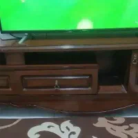 میز تلویزیون قیمت ۷۰۰تومن