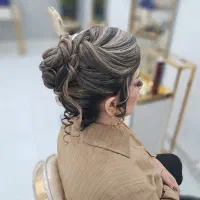 شینیون|خدمات آرایشگری و زیبایی|اسلام‌شهر, مطهری|دیوار