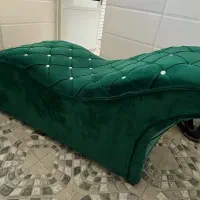 تخت مژه مخملی