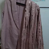 مانتو صورتی|لباس|زابل, |دیوار