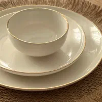 سرویس چینی ۳۰ پارچه لب طلا