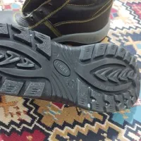 کفش ایمنی سایز۴۳و۴۲نونو|کیف، کفش، کمربند|شوشتر, |دیوار