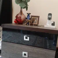 تخت دونفره بهمراه پاتختی و دراور و آیینه|تخت و سرویس خواب|تهران, شهرک چیتگر|دیوار