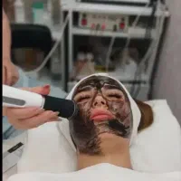 فیشال و پاکسازی تخصصی پوست