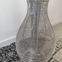 گلدان شب خواب با نور دهی خوب وکاملا سالم و تمیز|گل مصنوعی|تهران, یاخجی آباد|دیوار