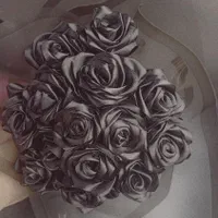 گل ربانی. رز جاودان. دسته گل و باکس گل.
