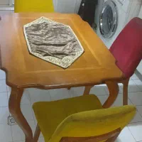 میز ناهار خوری