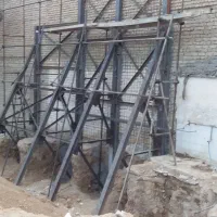 تخریب ساختمان/اجرای سازه نگهبان /مهاربندی/نبشی کشی