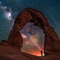 بومی میبد دنبال کار