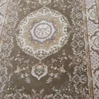فروش فوری قالی ۶و۹ متری