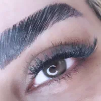 کاشت و اکستنشن مژه،لیفت ابرو و مژه تضمینی
