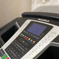 تردمیل نردیک برند آمریکایی مدل C8i