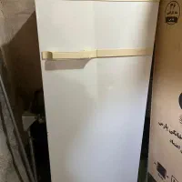 یخچال دست دوم آزمایش کوچک|یخچال و فریزر|بروجن, |دیوار