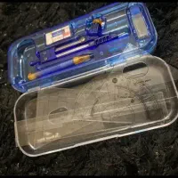 خط کش تی و گونیا نقاله و تخته شاستی