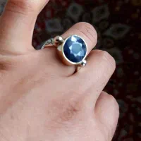 انگشتر نقره یاقوت کبود