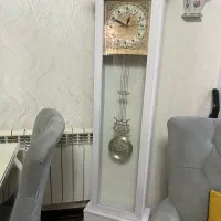 ساعت ایستاده سالم