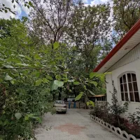 اجاره روزانه باغ ویلا۱۰۰۰متری لب رودخانه فیروزکوه