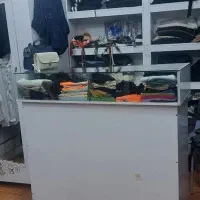 پرو و پرده پرو و ویترین به فروش میرسد