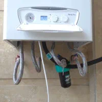 لوله کشی فاضلاب،سردوگرم،پکیج و رادیاتور ونصبیات|خدمات پیشه و مهارت|پارسآباد, |دیوار