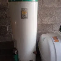 آبگرمکن گالنی در حد نو