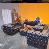 چستر لوگانو نگین ۶۹۹