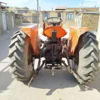 ترکتور فیات ۶۴۰