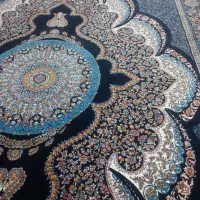 فرش ۷۰۰ شانه