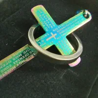 پلاک‌گردنبندصلیب هولوگرامی استیل نو‌نو خاص و کمیاب|بدلیجات|زنجان, |دیوار