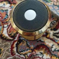 اسپیکر و موبایل قدیمی