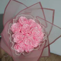 دسته گل صورتی