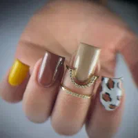 همکاری در سالن زیبایی