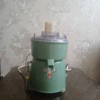 آبمیوه گیری ناسیونال اصل