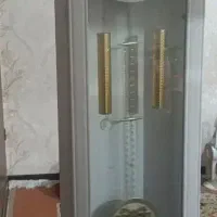 ساعت ایستاده سفید
