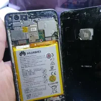 گوشی های شکسته خریدار