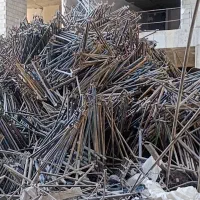 فروش اسکافلدمثلثی درحدنو