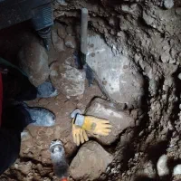 حفر چاه، مقنی، چاه کن +تخریب حسینی|خدمات پیشه و مهارت|دهلران, |دیوار