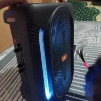 اسپیکر|پخش‌کننده همراه|اندیشه, اندیشه فاز ۱|دیوار