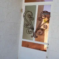 در و پنجره آهنی
