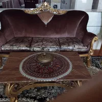 مبل ۹نفره همراه با میز جلو مبلی و یک عدد عسلی