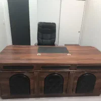 میز و صندلی مدیریت همراه جلو مبلی