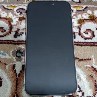 گوشی آیفون 16