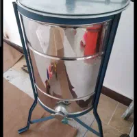 فروش دستگاه عسل گیری ۴ قاب دستی نونو ا