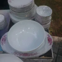سرویس ۳۰پارچه چینی تقدیس|ظروف سرو و پذیرایی|تهران, شوش (باغ آذری)|دیوار