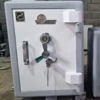 گاوصندوق مدل ۲۰۰۰ اس. کارکرده. فابریک|ابزارآلات|ارومیه, |دیوار