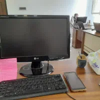 استخدام مشاور تجاری خانم