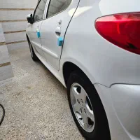 207 سقف شیشه ای ارتقا یافته tu5p